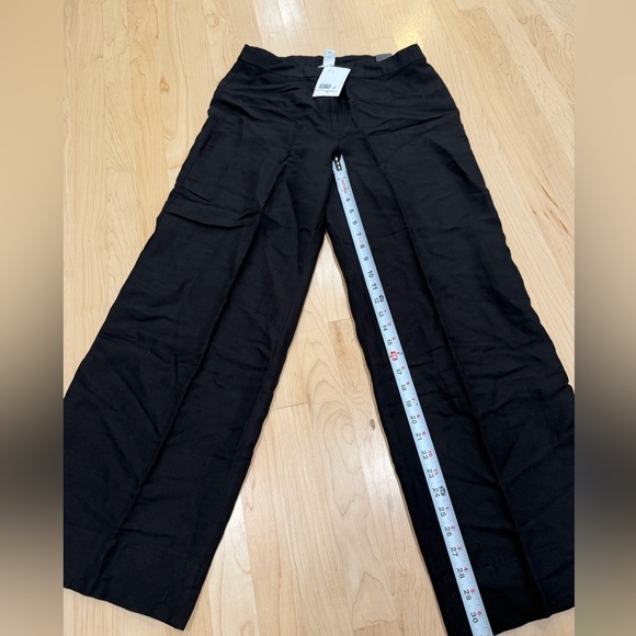 H&M Black Linen-Blend Pants - Picture 7 of 7